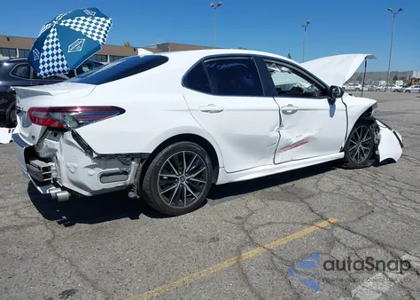 2021 Toyota Camry Se из США, поврежденный, VIN 4T1G11AK8MU433769